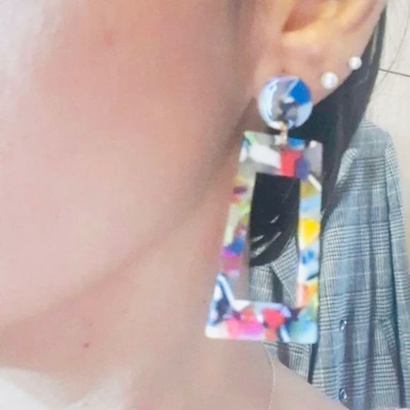 “Kip” acrylic earrings - Picture 3 of 3